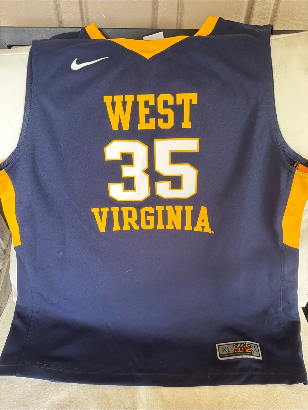 Nike 35 sleeve tee